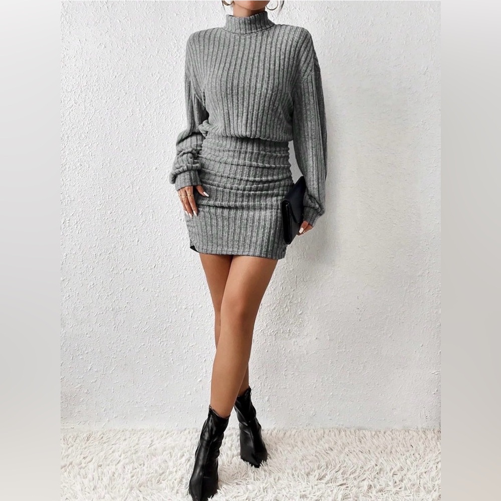 NWOT Gray Ribbed Knit Long Sleeve Mini Dress